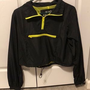 Crop top lightweight wind breaker